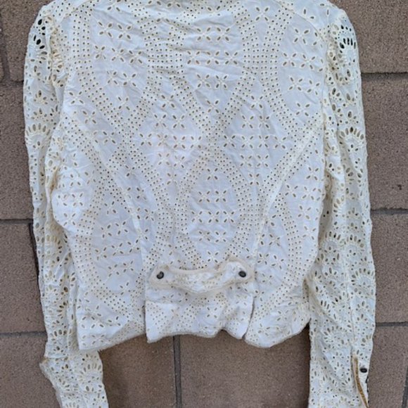 ZARA STUDIO LIMITED EDITION ECRU CUTWORK VELVET CONTRAST JACKET - Size Large - Picture 4 of 6